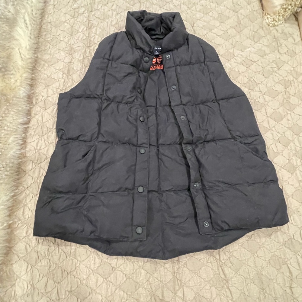 Lands'‎ end black  Puffer Vest